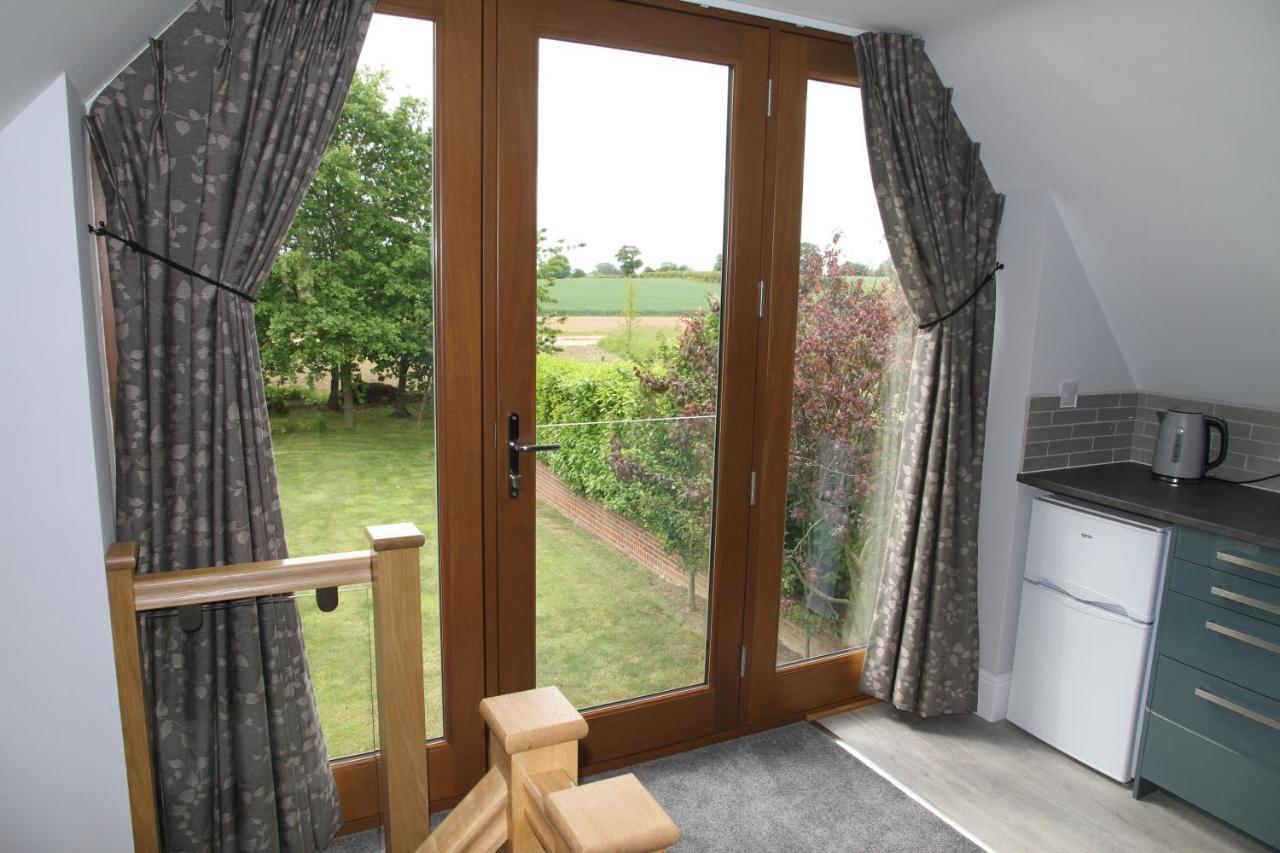 Superb Stokesby Barn Apartment - Norfolk Broads & Norwich Buitenkant foto